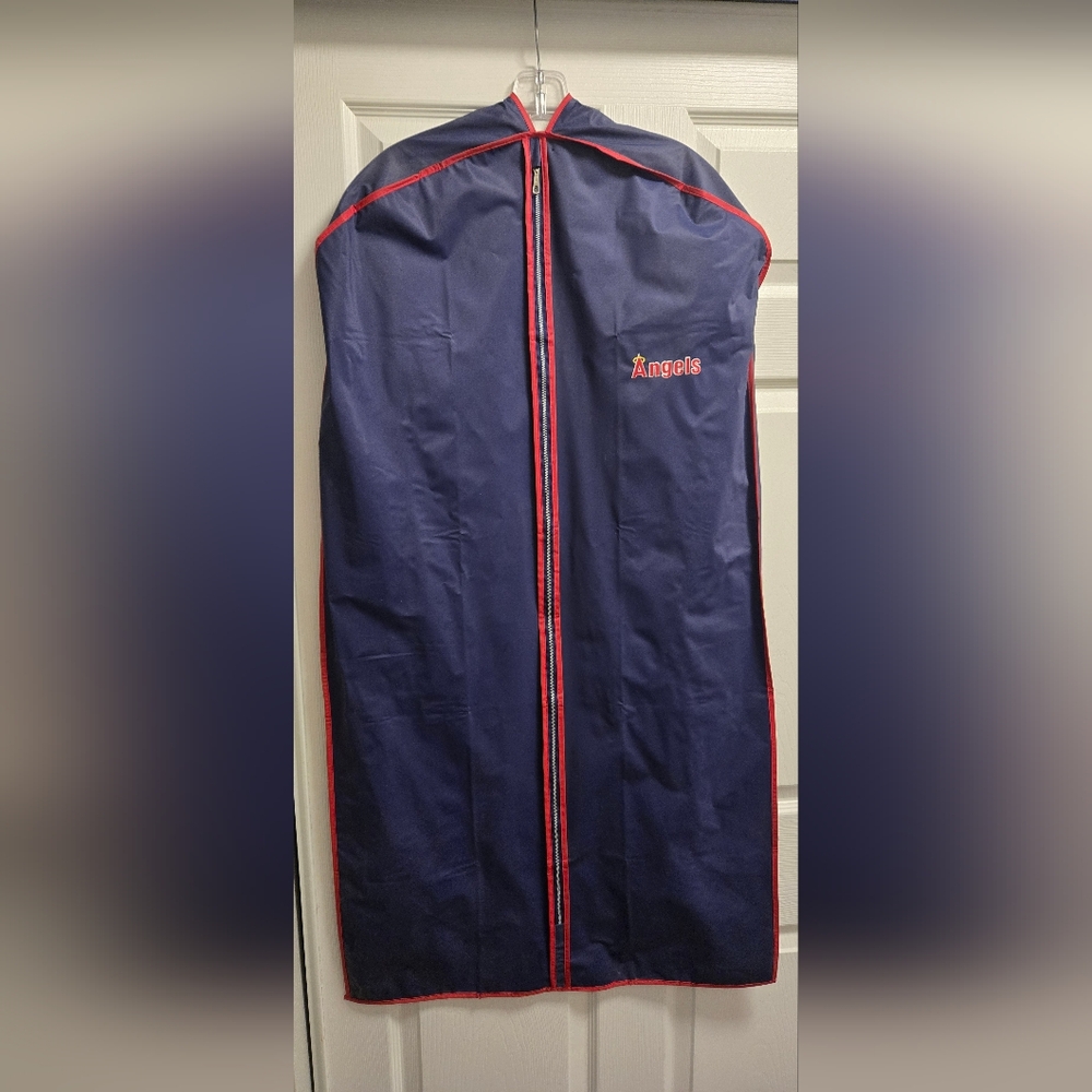 Anaheim / Los Angeles Angels garment bag  Pre-owned